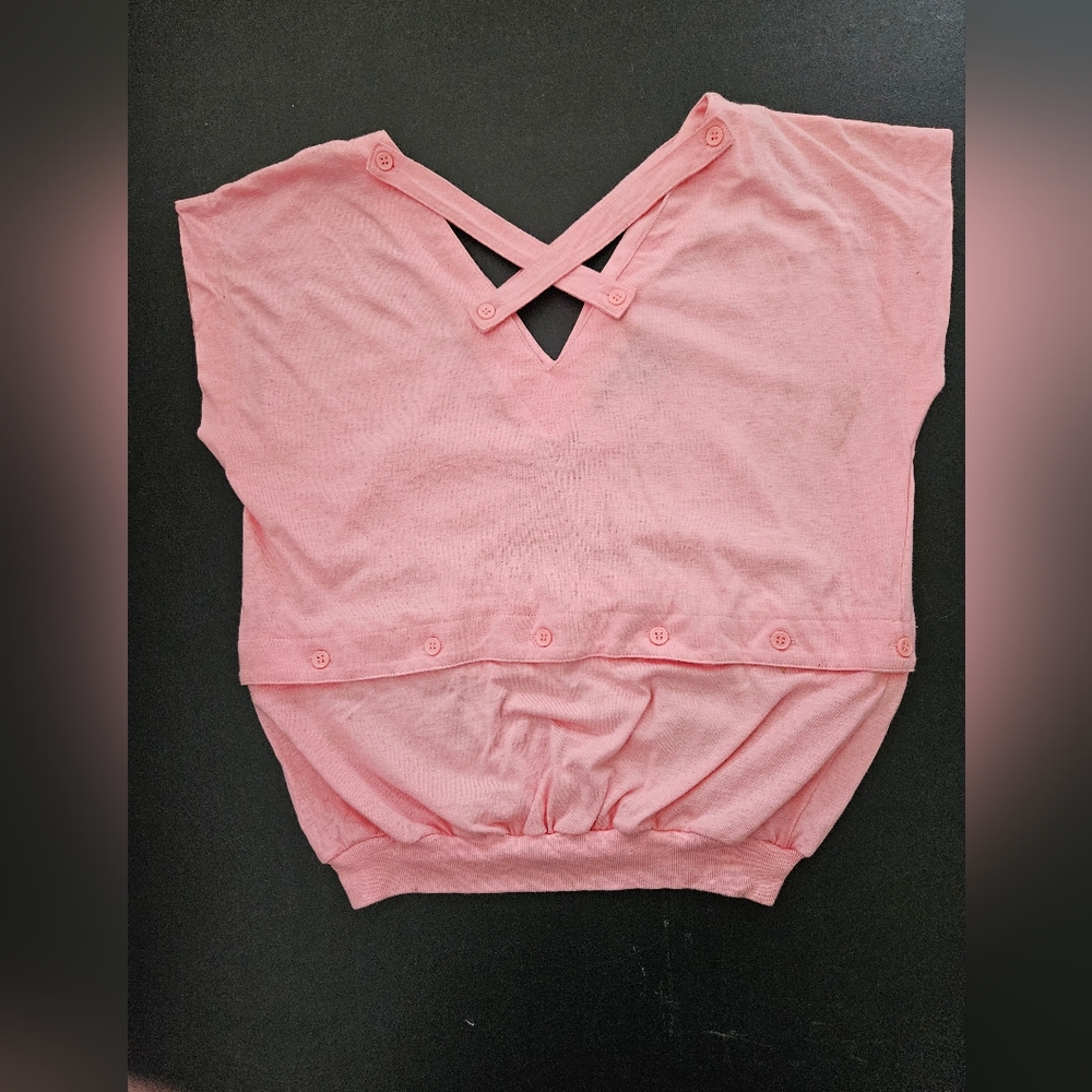 Vintage - 70's "BEEWEAR" Cotton Pink Tee - NWOT - Made in Macau